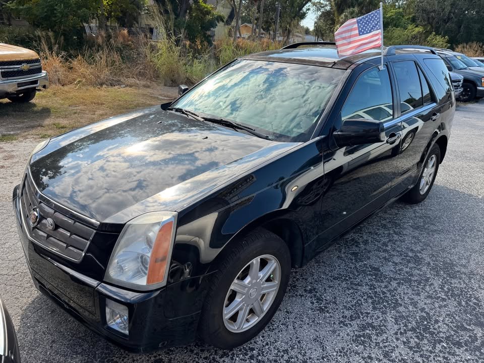 2004 Cadillac SRX Base