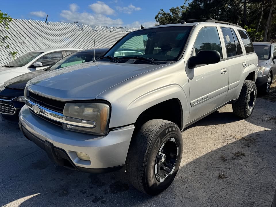 2004 Chevrolet TrailBlazer LS