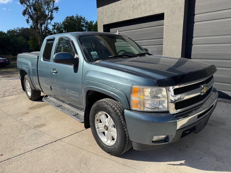 2009 Chevrolet Silverado 1500 LTZ's photo