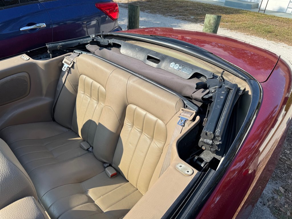 2003 Chrysler Sebring LXI - Photo 8