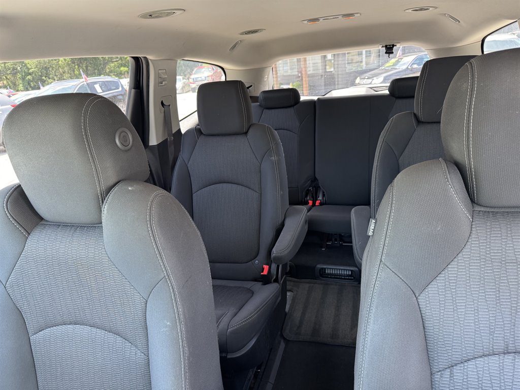 2014 Chevrolet Traverse 1LT - Photo 9