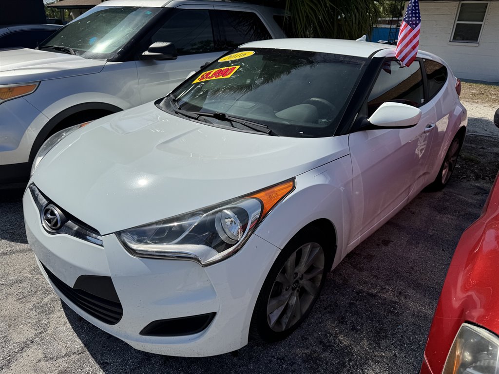 2016 Hyundai Veloster 1.6 Manual's photo