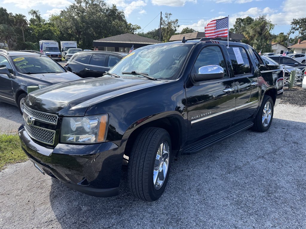 2013 Chevrolet Avalanche